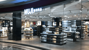 img_commercial-centre-07_MUJI