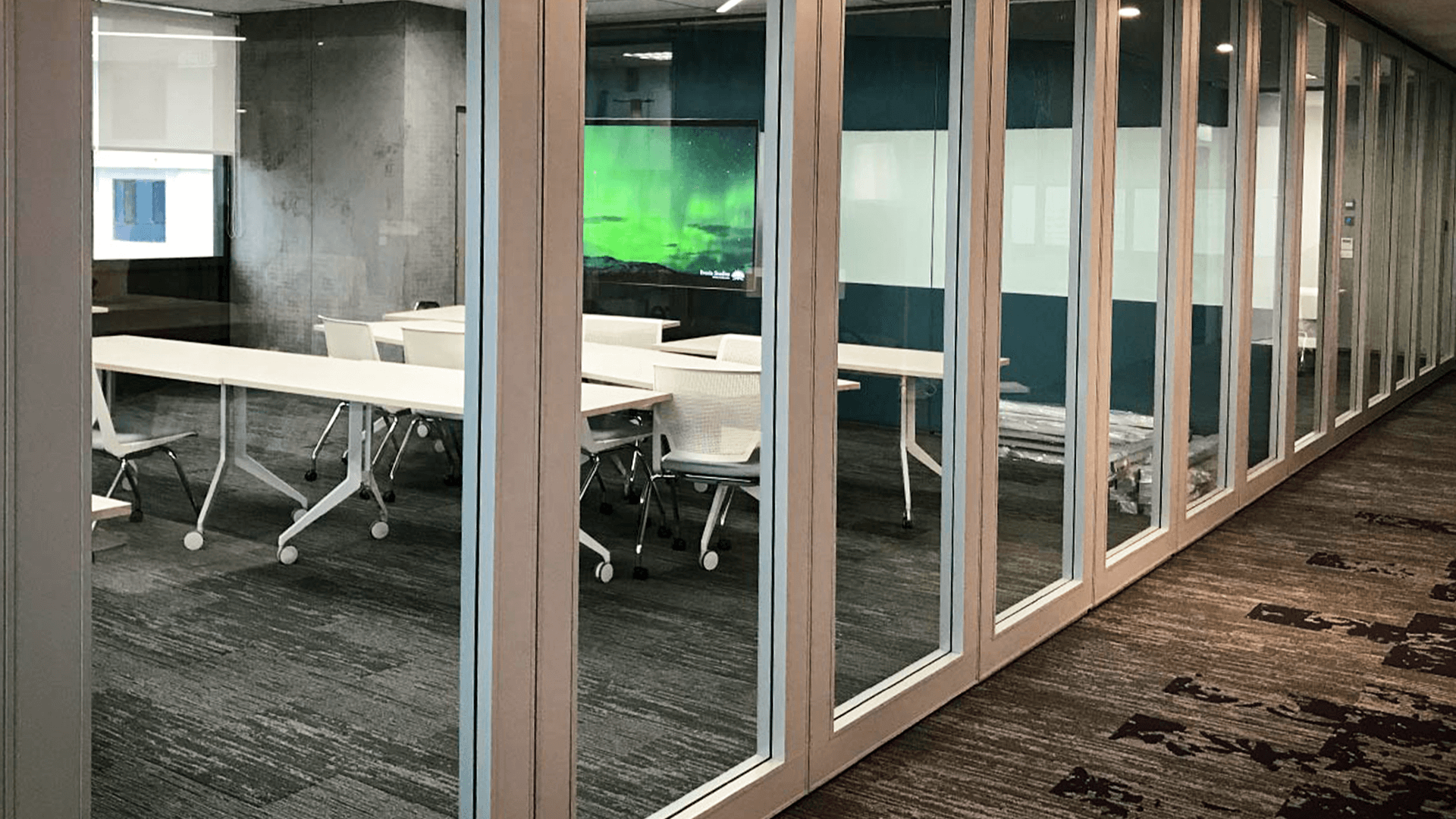 img_corp-office08_UNIQ_Singapore_HPE