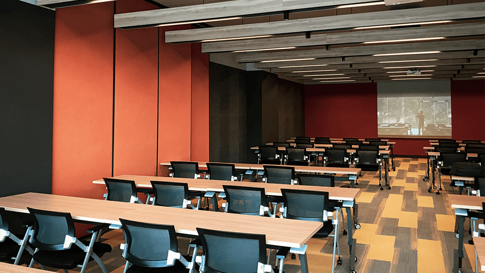 img_edu01_CLAZ_DPulze