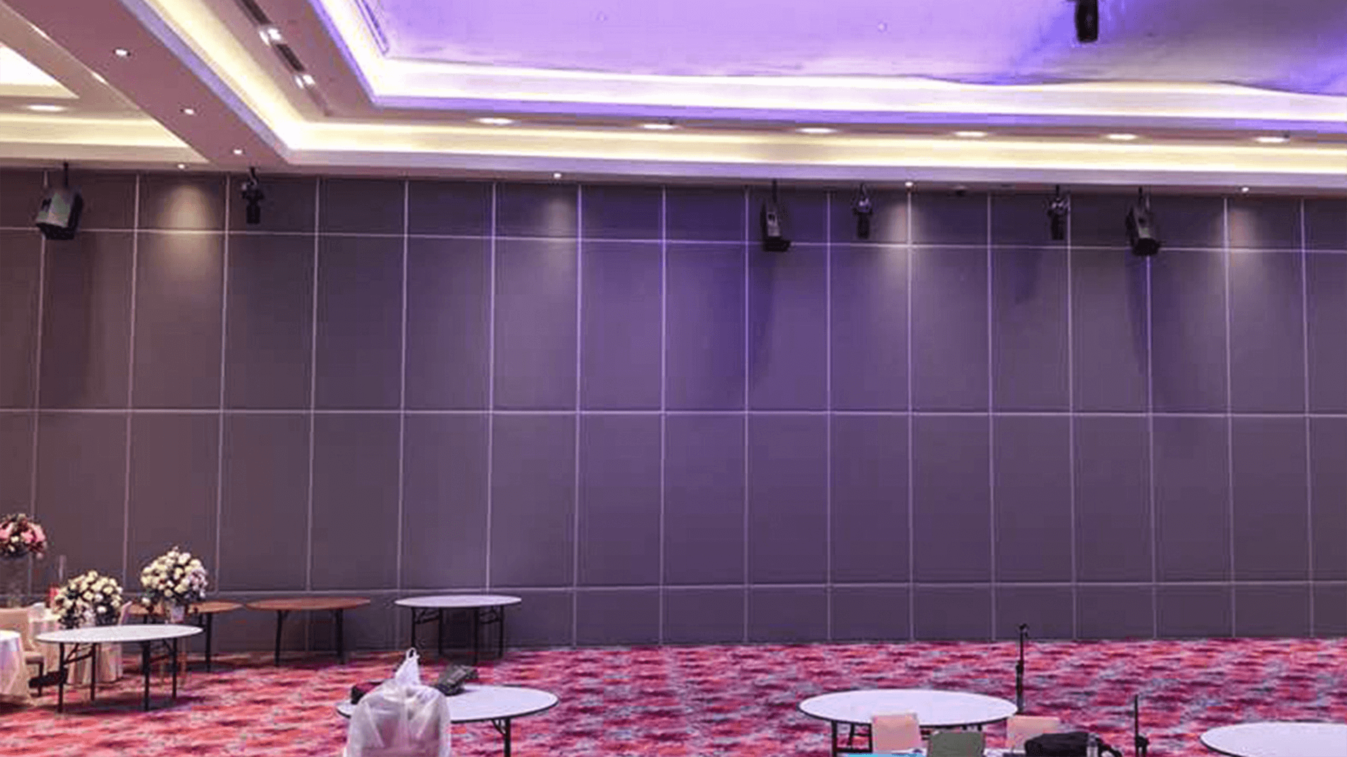 img_restaurant05_CLAZ_Oriental-Restaurant